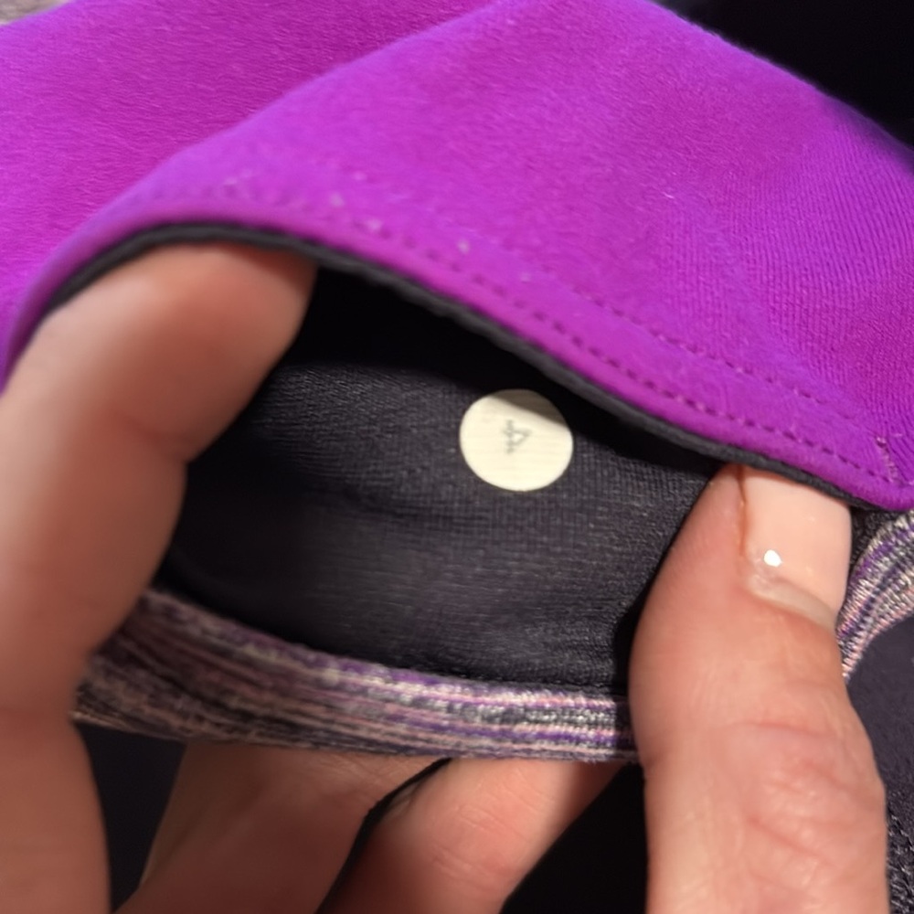 Lululemon Capri - Picture 5 of 5